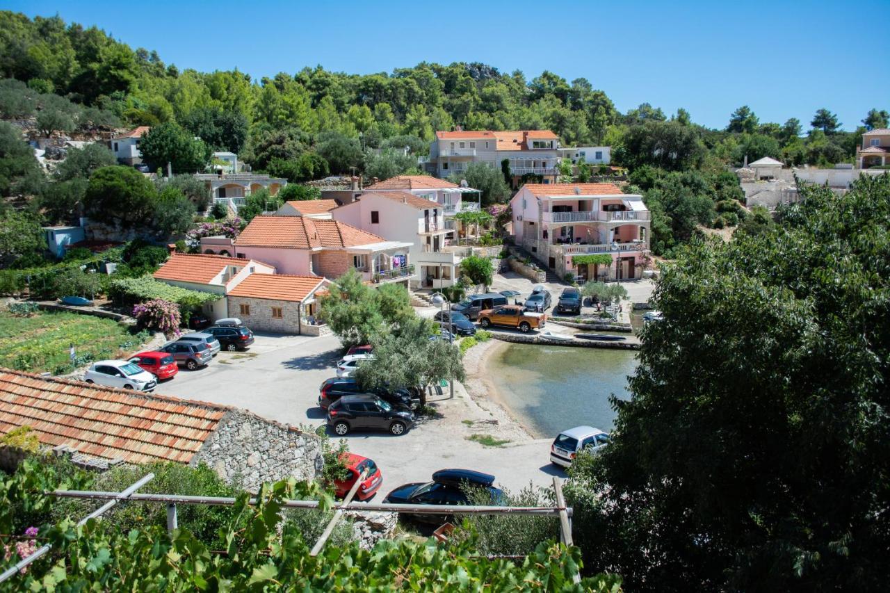 Stone House Dioniz Villa Brnistrova Exterior foto